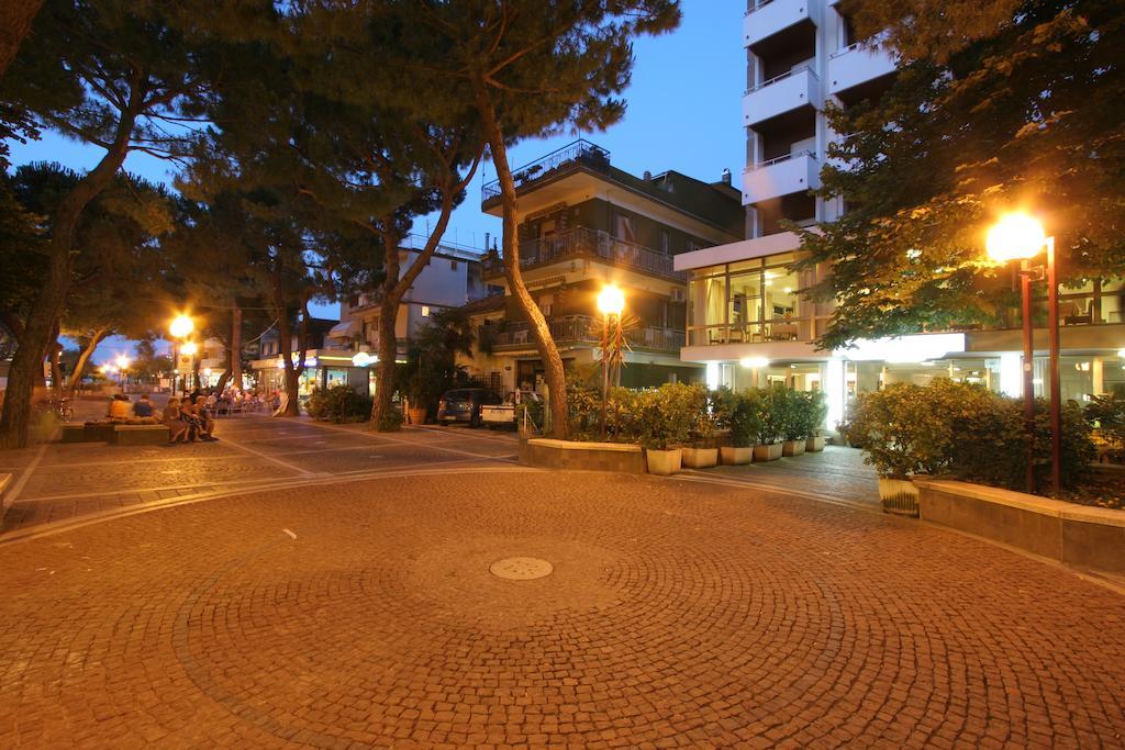 Mon Hotel Misano Adriatico Ngoại thất bức ảnh