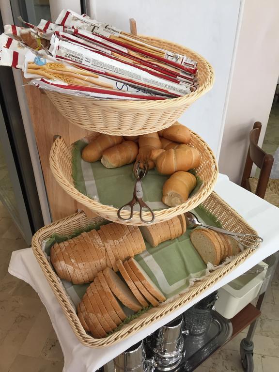 Mon Hotel Misano Adriatico Ngoại thất bức ảnh