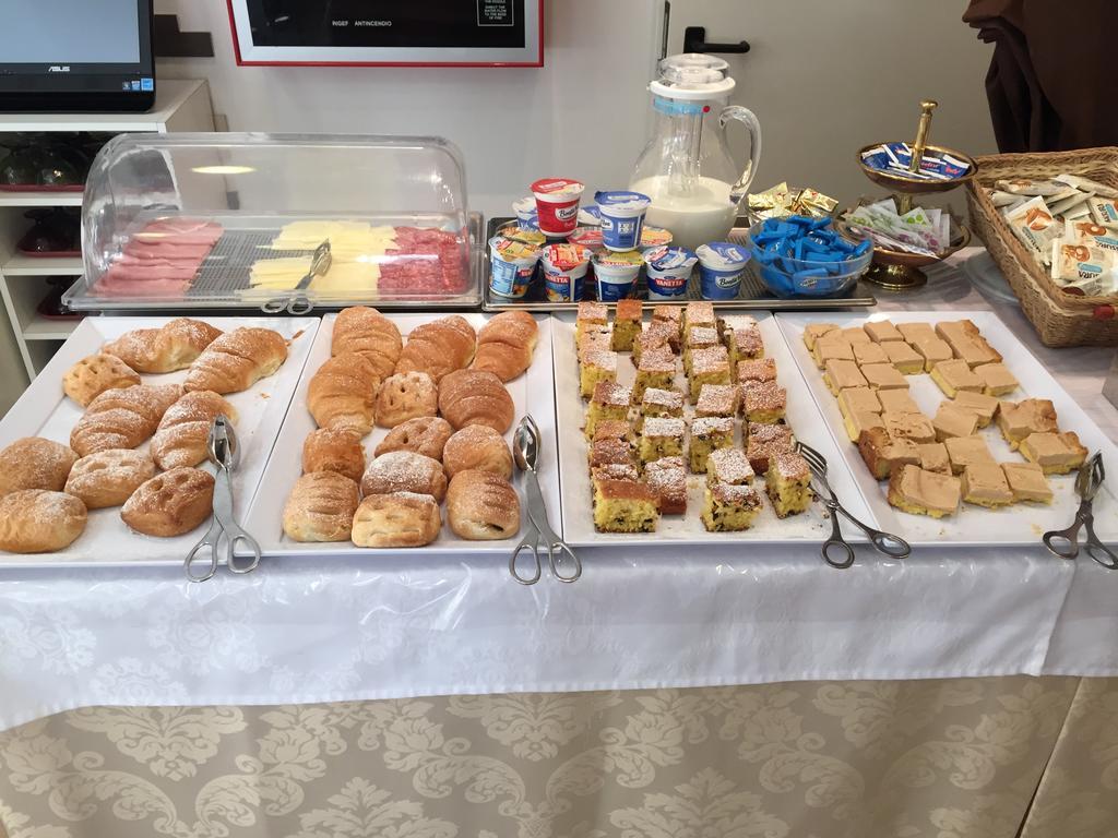 Mon Hotel Misano Adriatico Ngoại thất bức ảnh